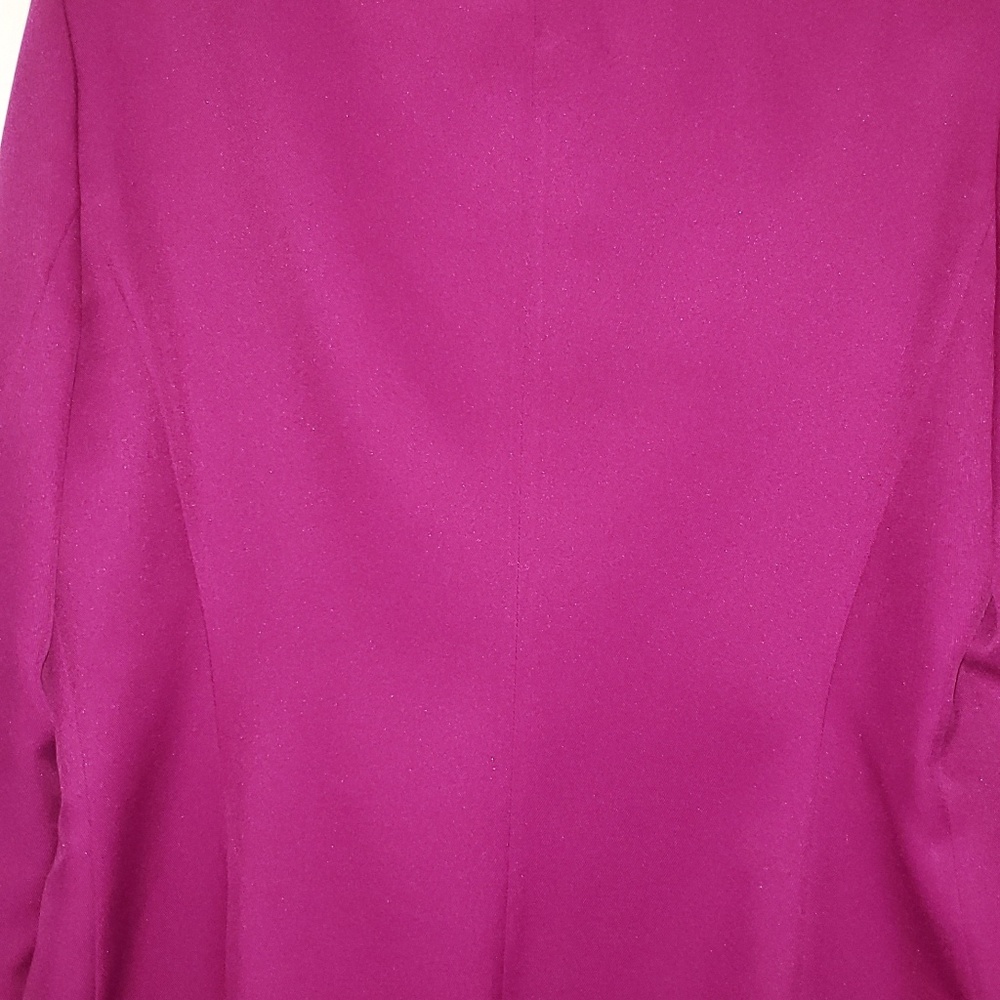 Blazer - Picture 2 of 2